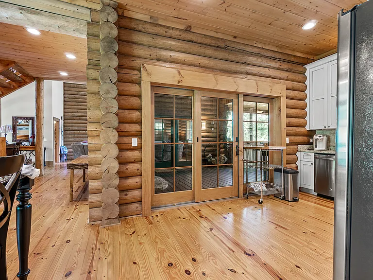 Camp Creek Cir — Photo 28