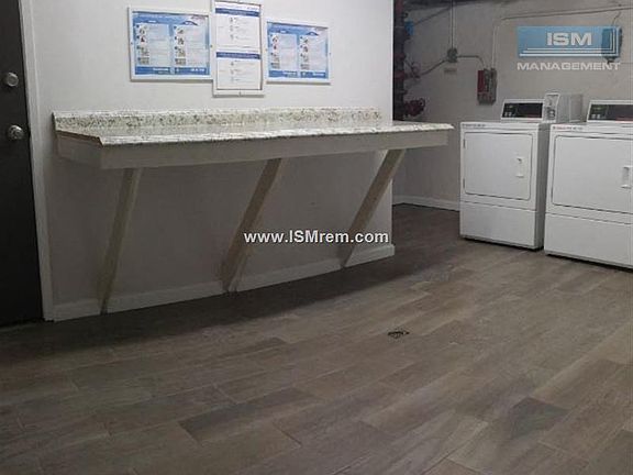 5th image of 14417 Tiara St #4209405