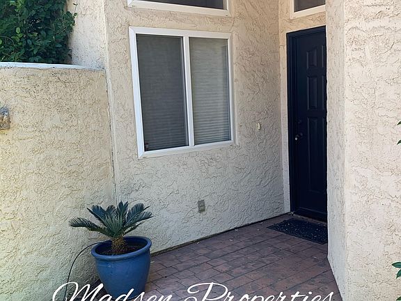322 Mission Serra Terrace- Front Courtyard