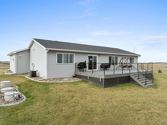 4th image of 3517 Grayson Dr