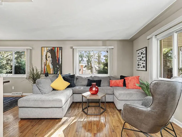 19 Dale Pl — Photo 10