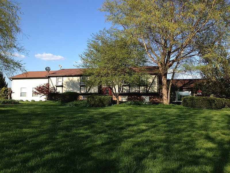 1st image of 9270 West Ln