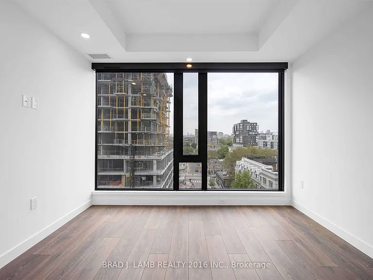 505 Richmond St W #717 — Photo 8