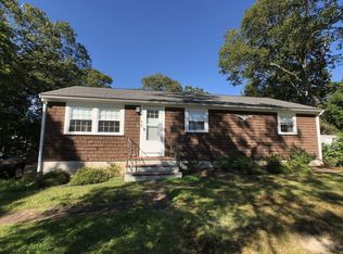 12 Fairfield Dr, East Falmouth, MA 02536