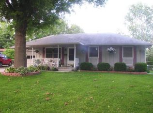 3216 SW Westwood Ct, Topeka, KS 66614