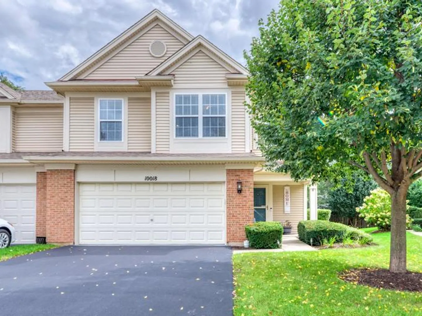 3 bed, 2.5 bath, 1680 sqft, $2,800 — Photo 1