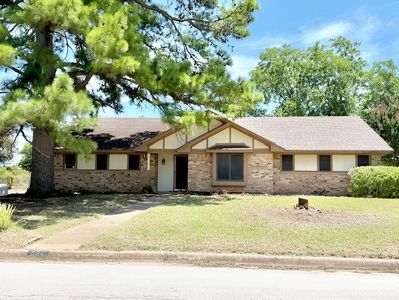805 Lee Ct, Azle, TX, 76020