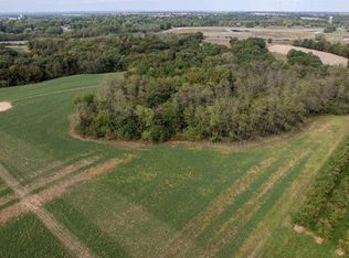 6001 Orchards Edge Ln, Quincy, IL 62305