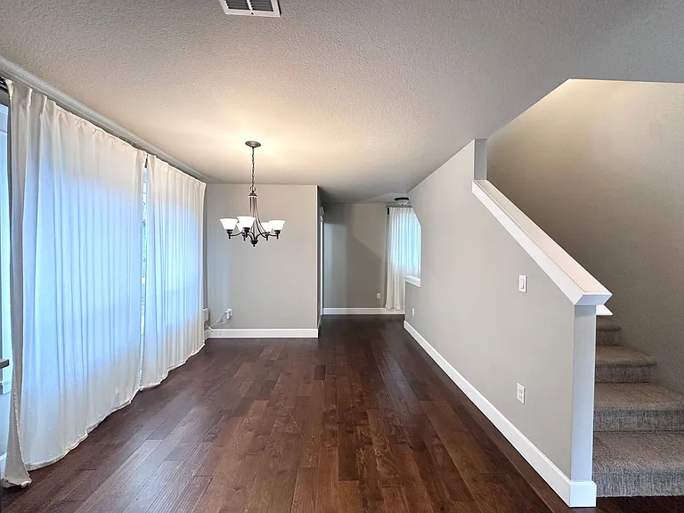 4337 N Hunt St — Photo 8