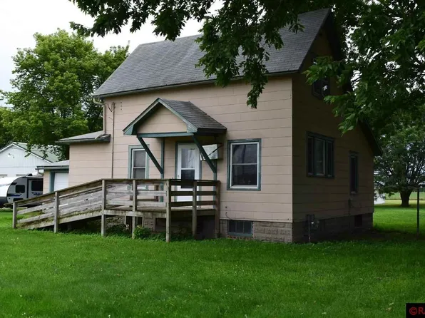 408 4th Ave SE, Winnebago, MN 56098