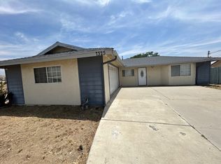 7325 Cypress Ave, Fontana, CA 92336