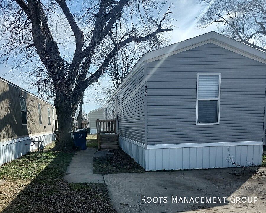 1st image of 1407 Winona St #1407WN