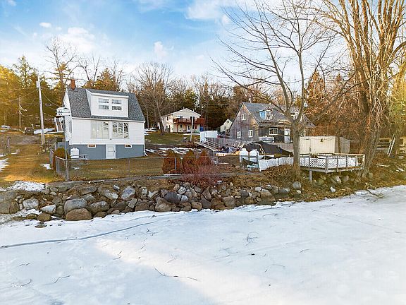 3rd image of 109 Luckys Landing Road