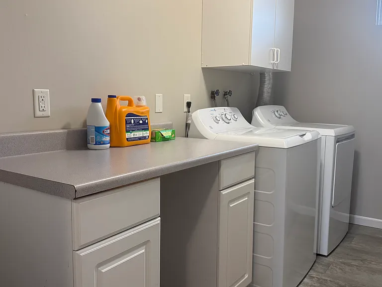 48 Crescent Hills Dr — Photo 9