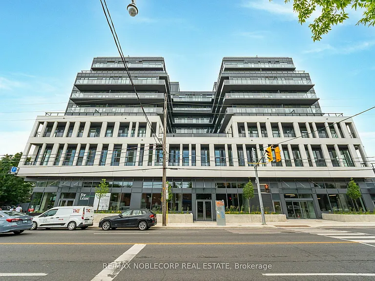 500 Dupont St #409 — Photo 1