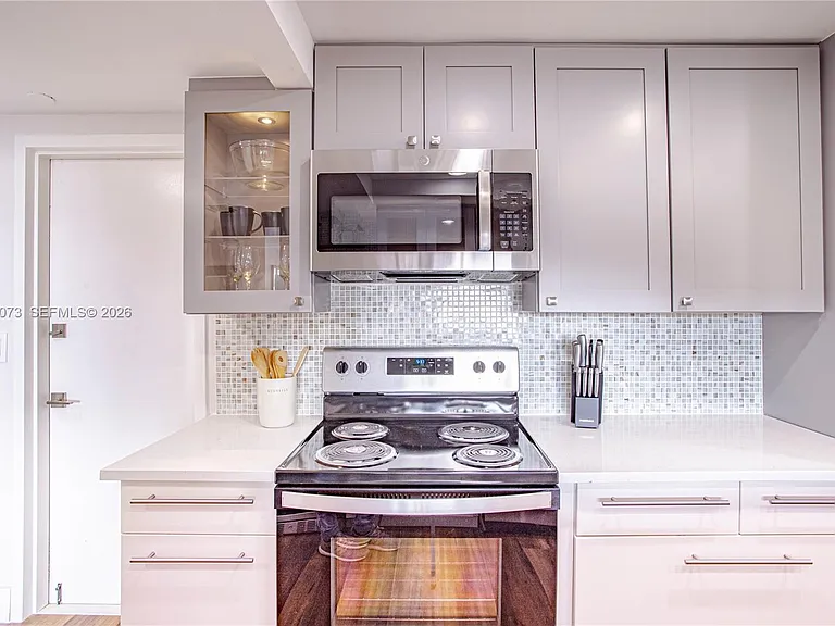 199 Ocean Lane Dr #1207 — Photo 11