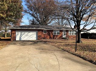 1700 N Keebler Ave, Collinsville, IL 62234
