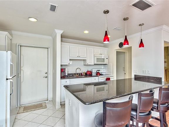 2nd image of 1500 Popham Dr APT B2