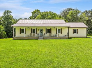 1361 Walkers Chapel Rd, Adolphus, KY 42120