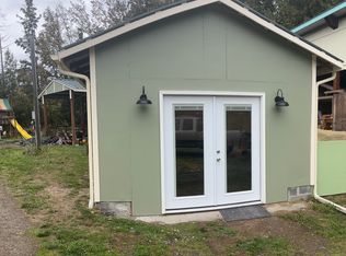 63 E Arnette Rd, Port Angeles, WA 98362
