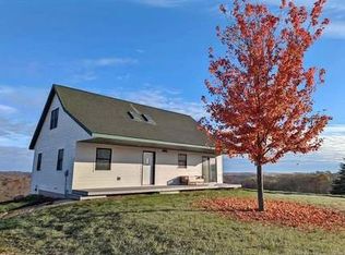 E10246 Yttri Road, Readstown, WI 54652