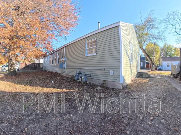 4517 E Bayley St, Wichita, KS 67218