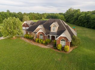 326 Philippi Rd, Wartrace, TN 37183