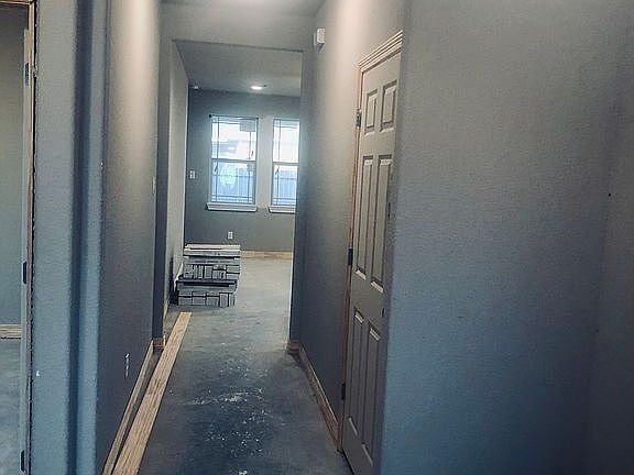 3rd image of 4504 Starling Dr