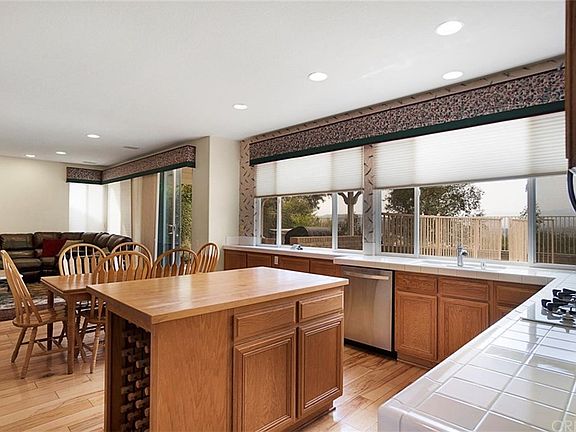 5th image of 23212 Sherwood Pl