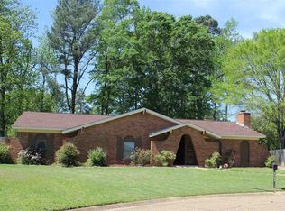 2002 Beechwood Blvd, Pearl, MS 39208
