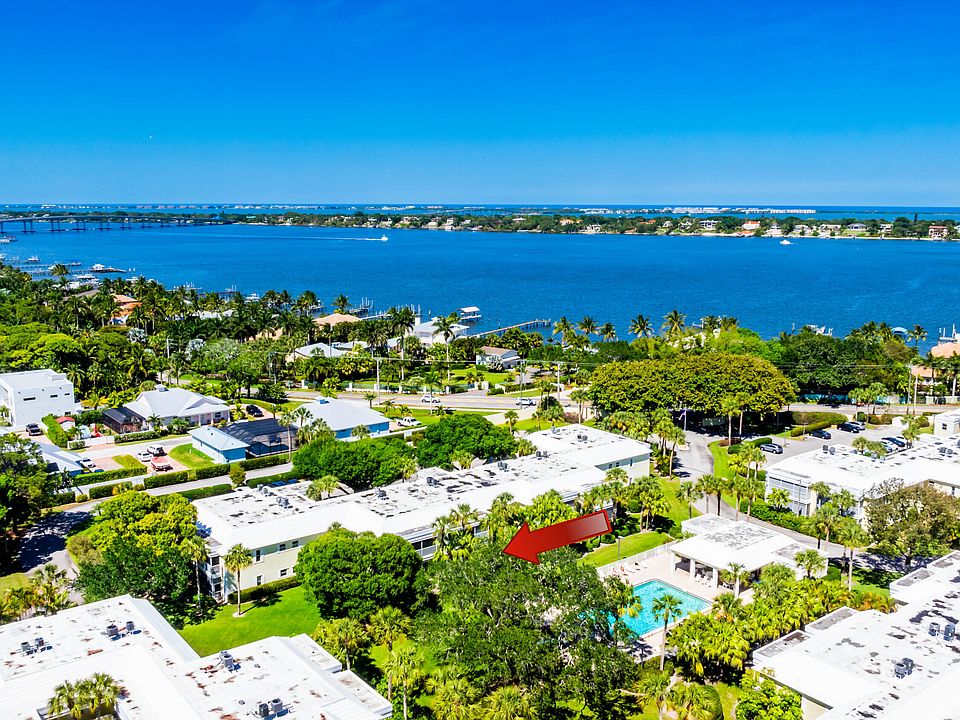 1st image of 1600 SE Saint Lucie Boulevard #205
