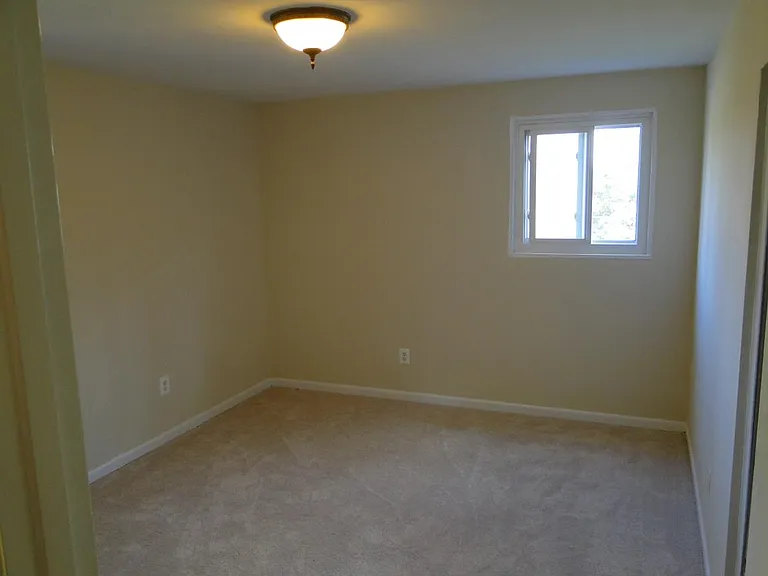 306 Adams Ave #303 — Photo 9