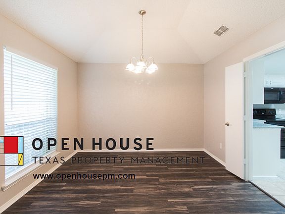 4th image of 2304 Lawndale Pl