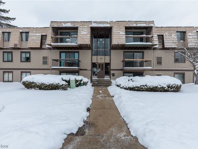 9611 Sunrise Blvd, North Royalton, OH, 44133