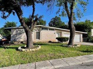 8826 Slumber Ln, Converse, TX 78109