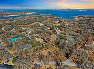 3584 Mercury Dr, Grapevine, TX 76051