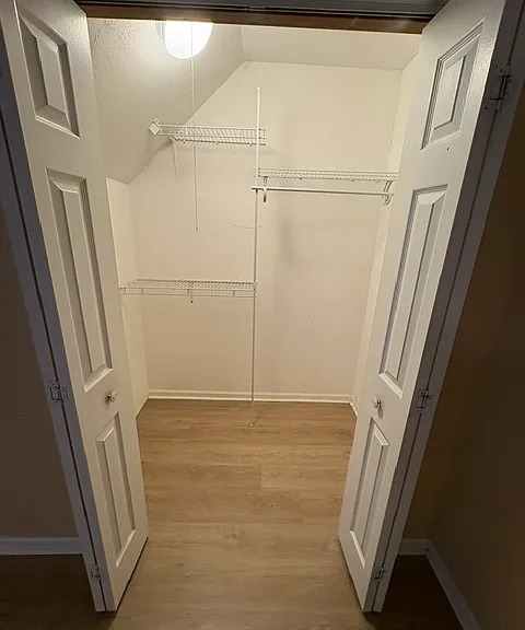 46 Burlington Ct — Photo 12