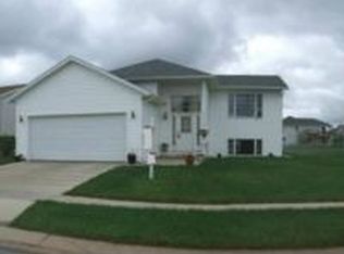2918 Bandel Ct NW, Rochester, MN 55901