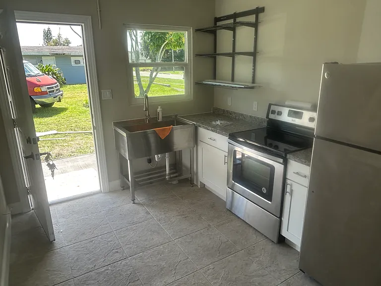 2197 Dr Harvey Riley St NE #C — Photo 5
