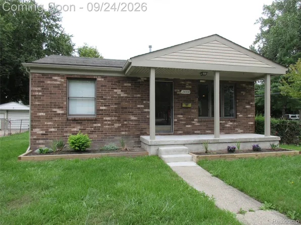 24808 Lauren Ave, Warren, MI 48089