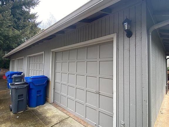 4th image of 2176-2182 Nomad Ct SE