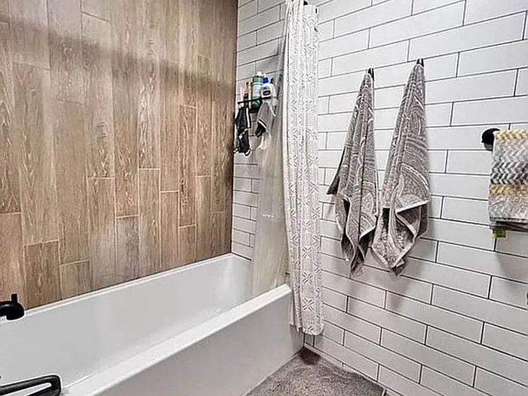 1111 Foster Ave #231 — Photo 8