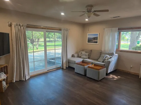 1207 Shahan Prairie Rd, Little Elm, TX