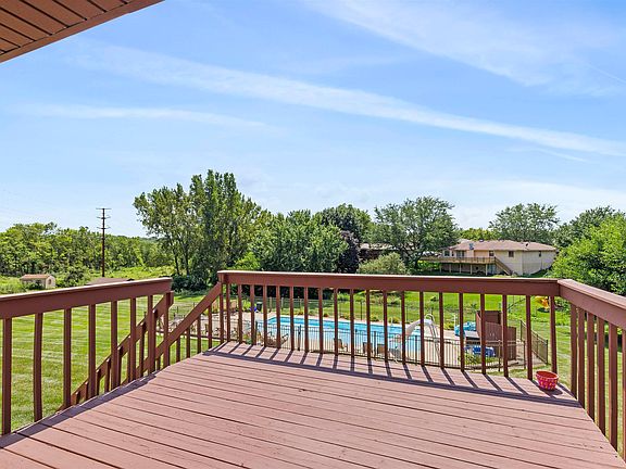 5th image of 6183 Basin Dr