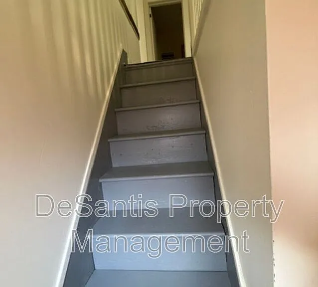 210 N Liberty St #3 — Photo 8