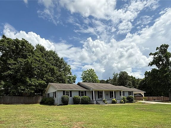 2nd image of 5221 Lee Road 391