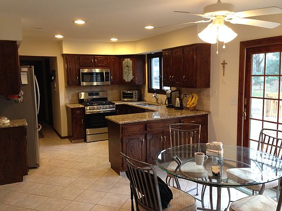Eat in Kitchen