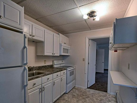 5th image of 15 Highland Ave #2