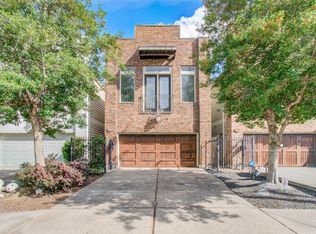 1034 Dunbar St, Houston, TX 77009