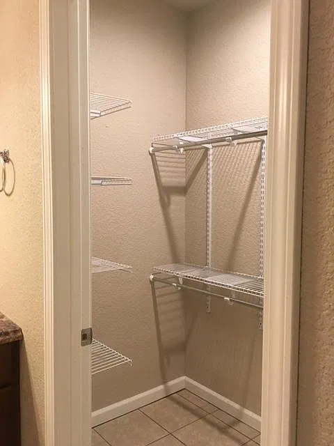 1 bed, 700 sqft, $800 — Photo 4